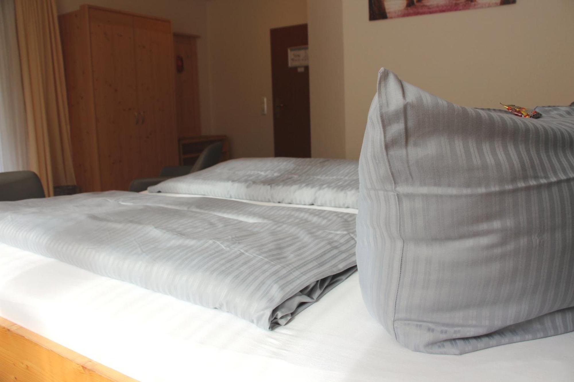 Regiohotel Germania Am Kurpark บัดฮาร์ซบวร์ก ห้อง รูปภาพ