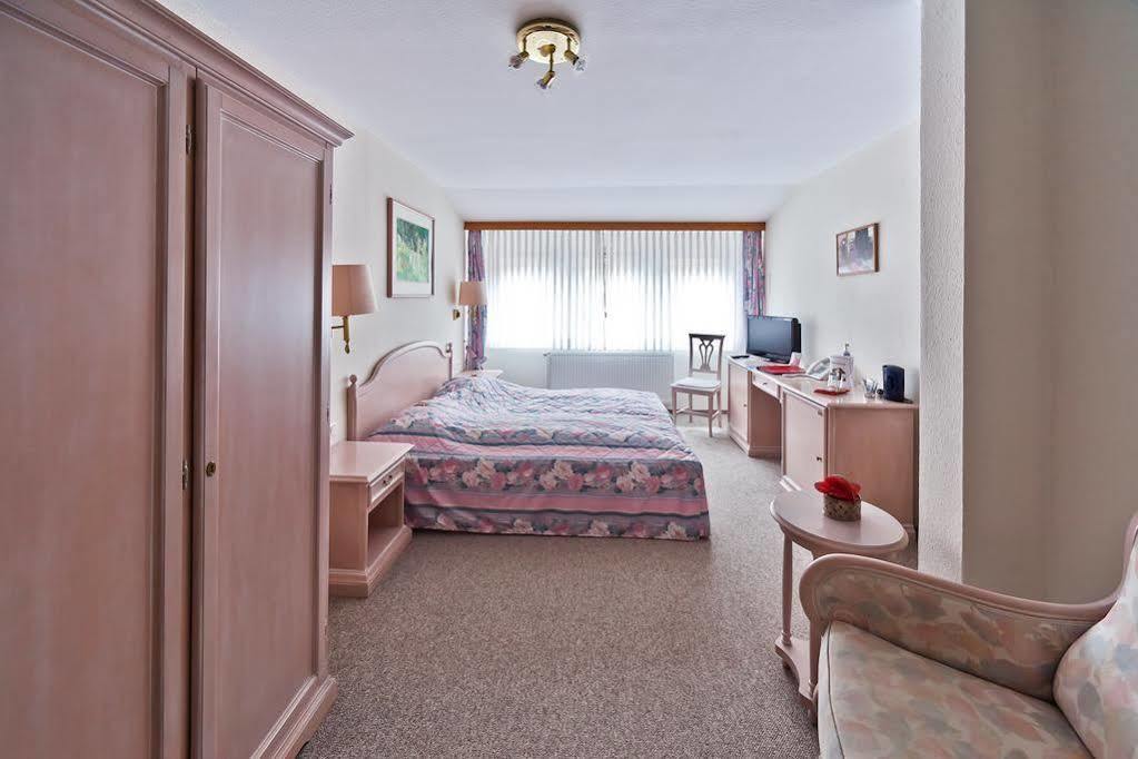 Regiohotel Germania Am Kurpark บัดฮาร์ซบวร์ก ภายนอก รูปภาพ