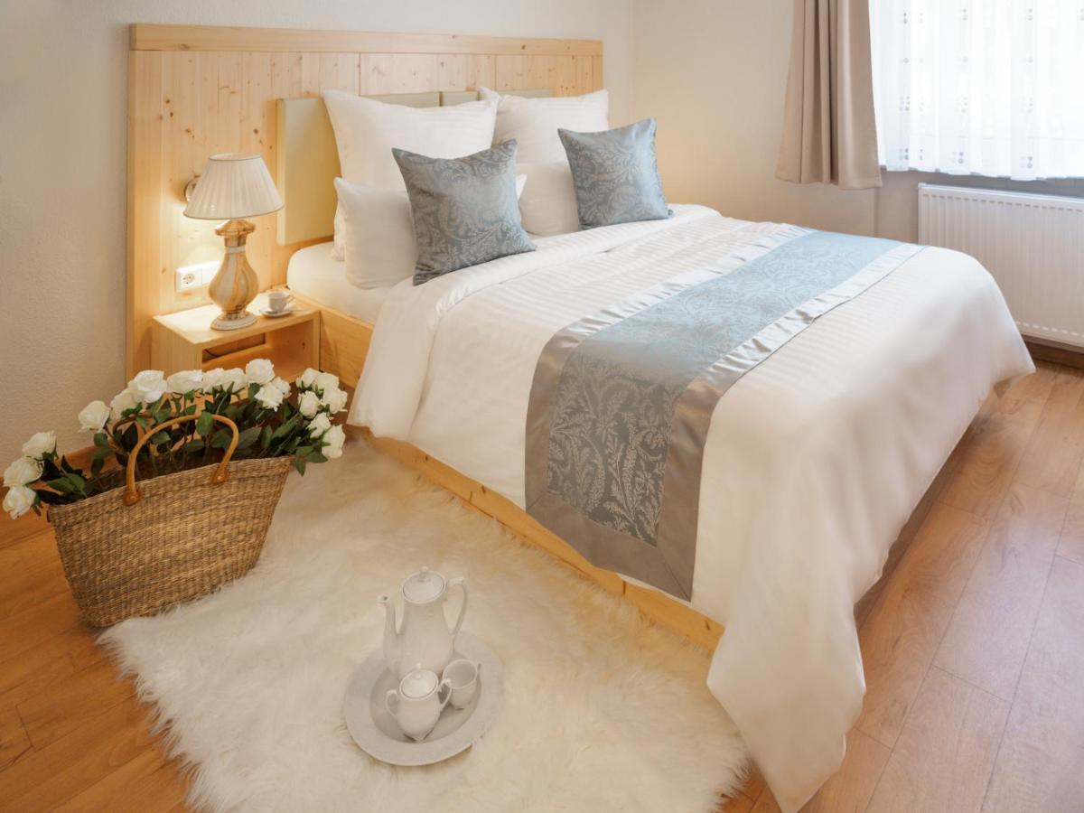 Regiohotel Germania Am Kurpark บัดฮาร์ซบวร์ก ภายนอก รูปภาพ